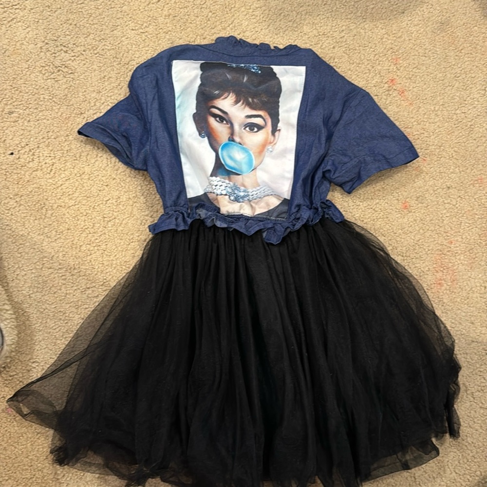 Lola and the boys dress
